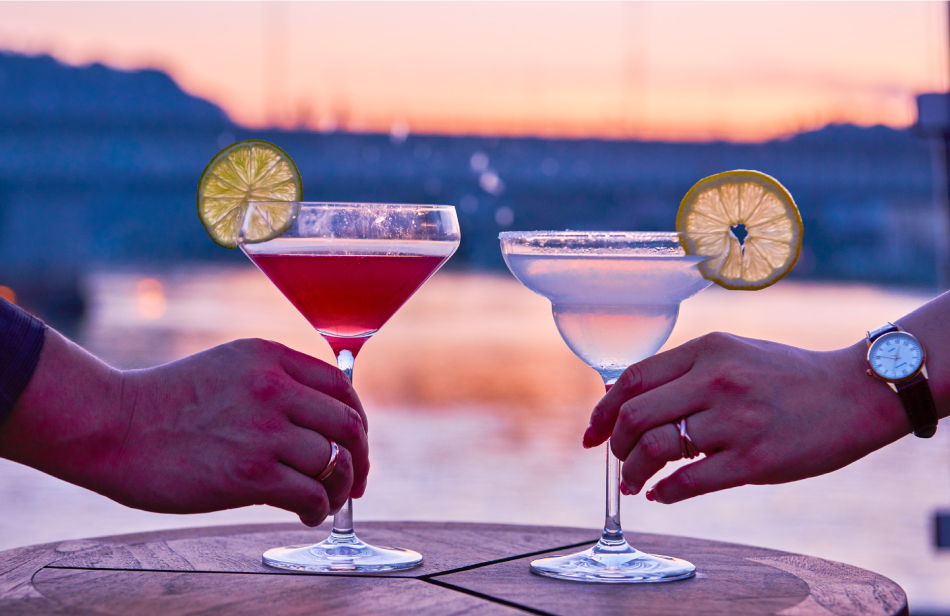 航行平稳无风浪