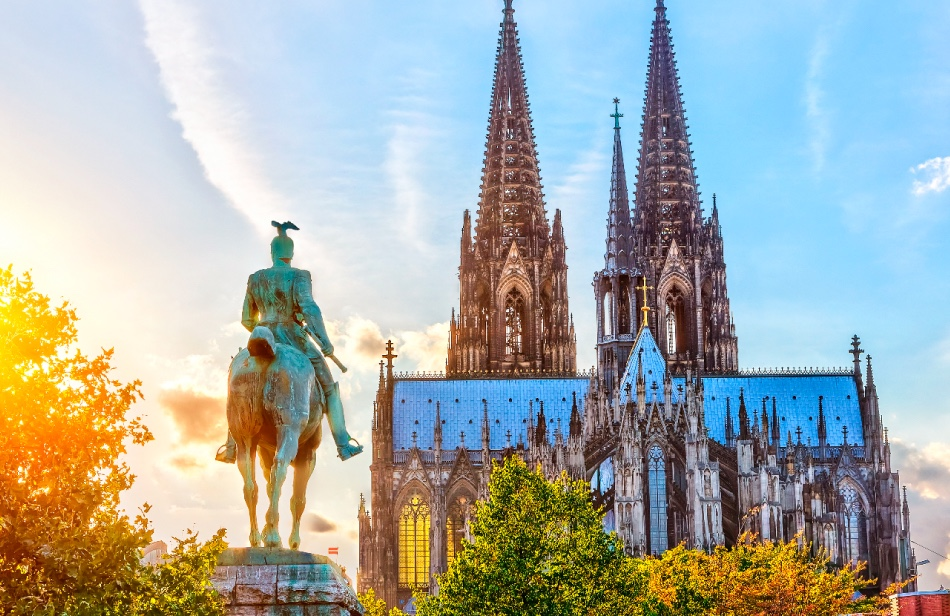 己含游览·经典探索